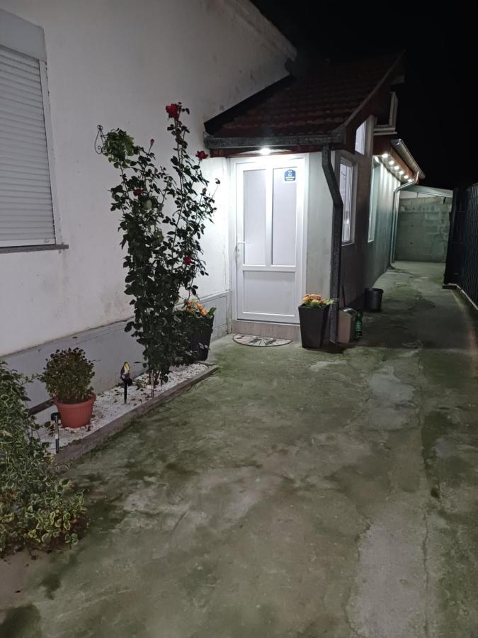 Apartman “Sanja” Pirot Esterno foto